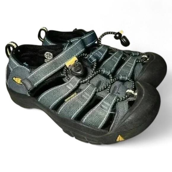 KEEN Newport H2 Youth Sandals – Size 1 US – Waterproof Closed Toe Outdoor Shoes - Picture 3 of 6